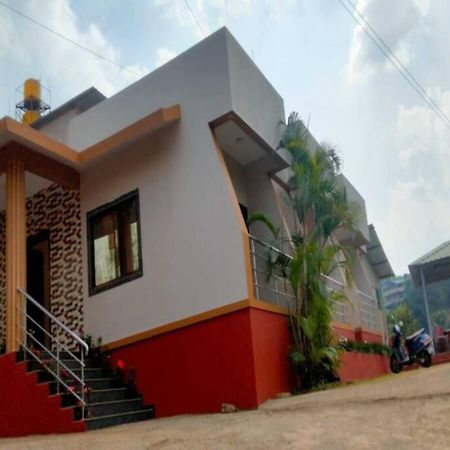 Maple Villa Mahabaleshwar Exterior photo